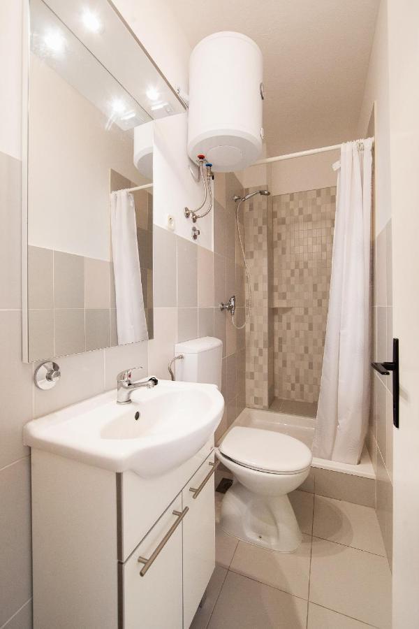 Apartments And Rooms With Parking Space Komiza, Vis - 8844 Zewnętrze zdjęcie