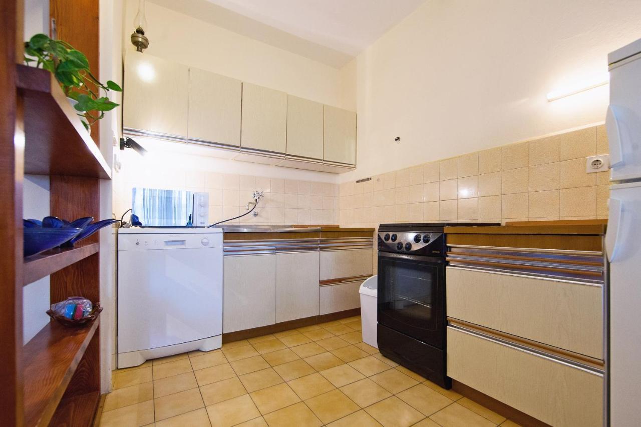 Apartments And Rooms With Parking Space Komiza, Vis - 8844 Zewnętrze zdjęcie